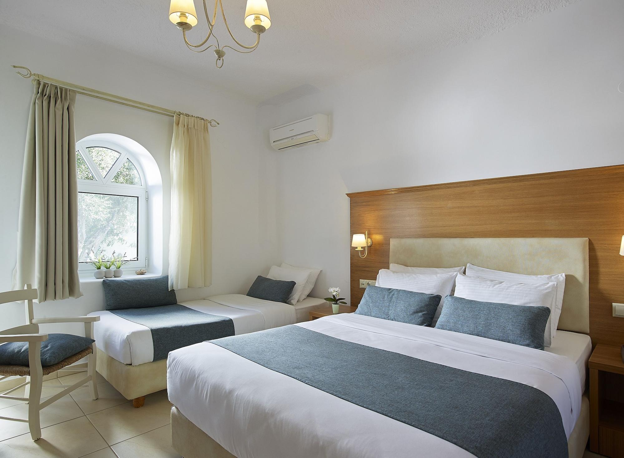 Coriva Beach Hotel & Bungalows Koutsounári Buitenkant foto